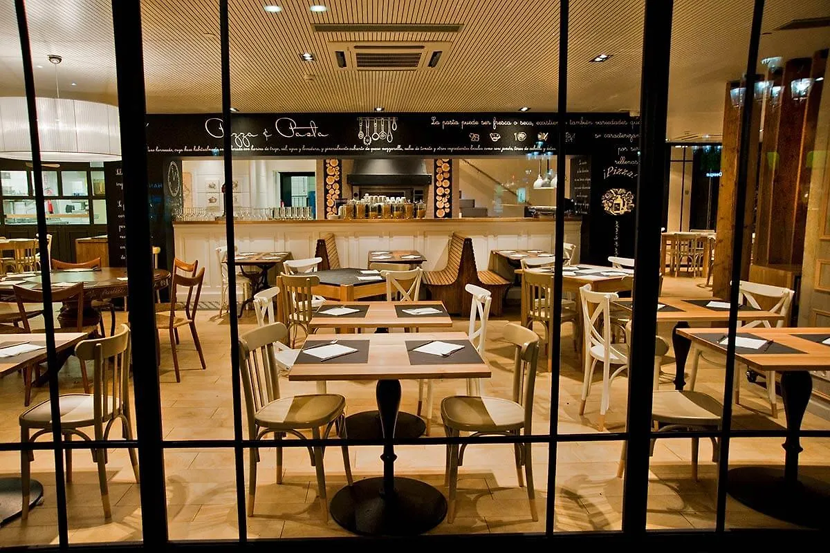 Royal Ramblas Barcelona 4*,
