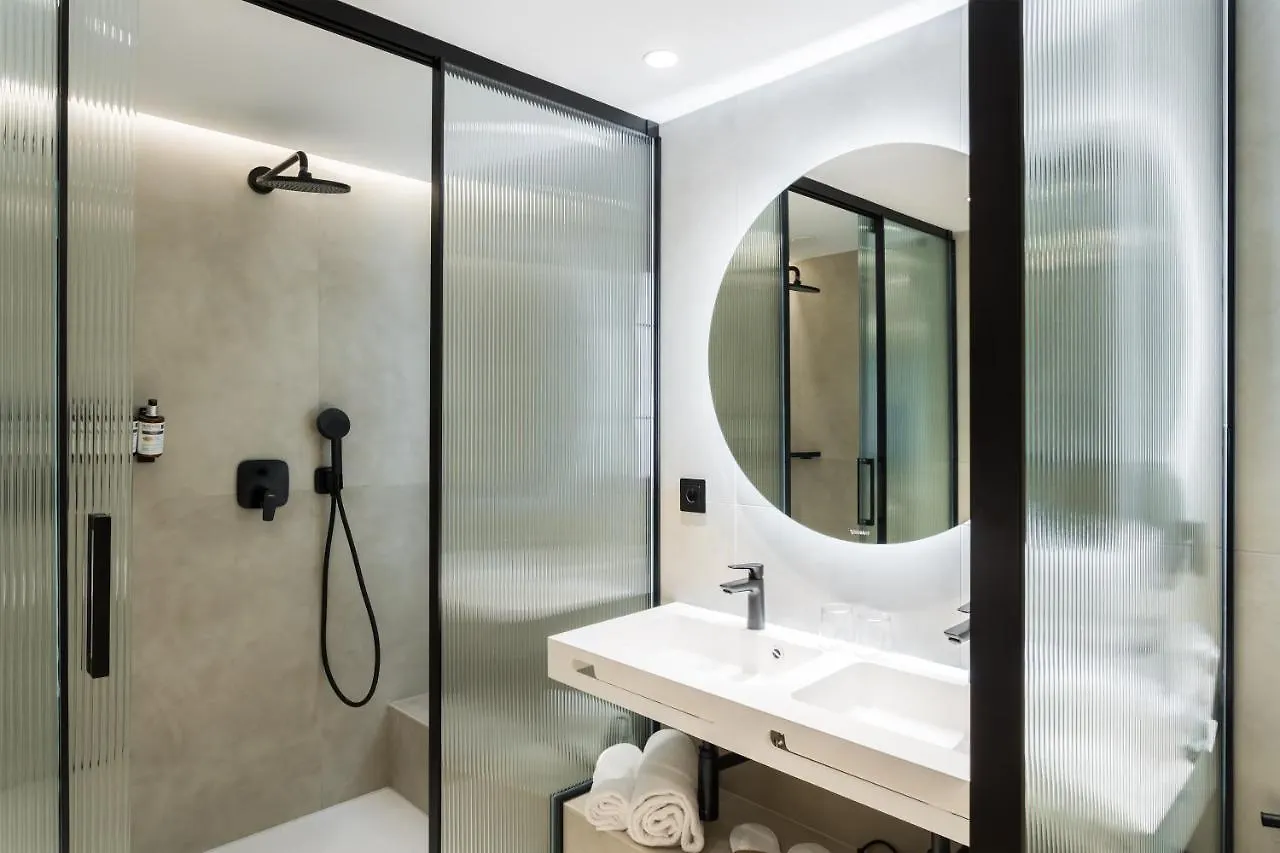 Royal Ramblas Barcelona 4*,